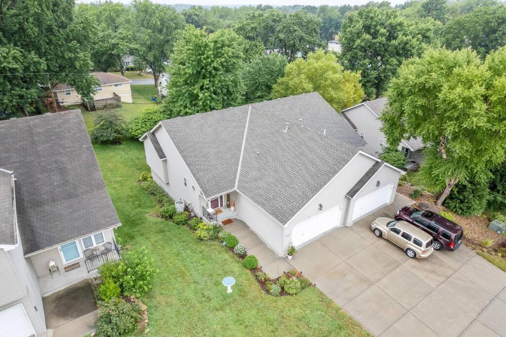 Beautiful Townhome, 11 Minutes To Downtown, Kcmo. Kansas City Exteriör bild