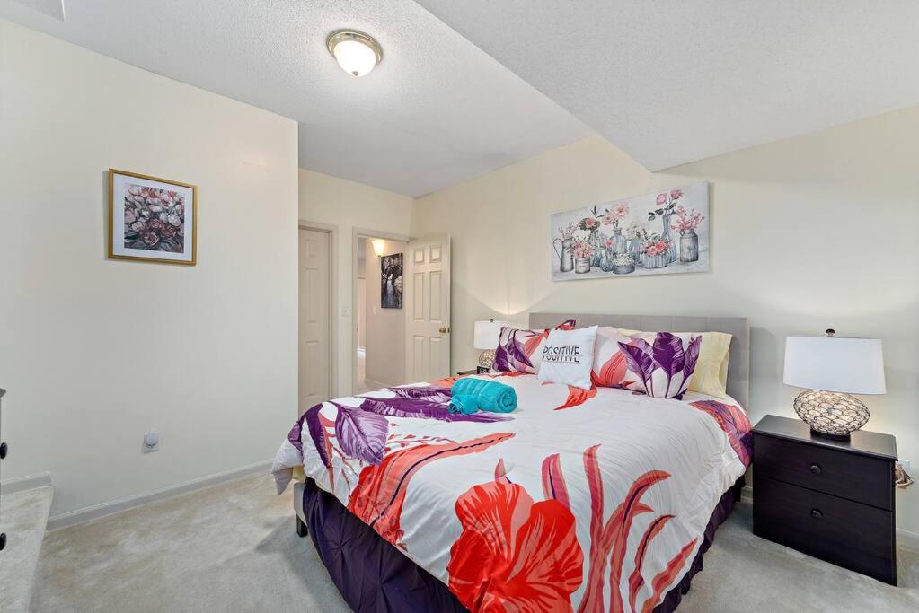 Beautiful Townhome, 11 Minutes To Downtown, Kcmo. Kansas City Exteriör bild