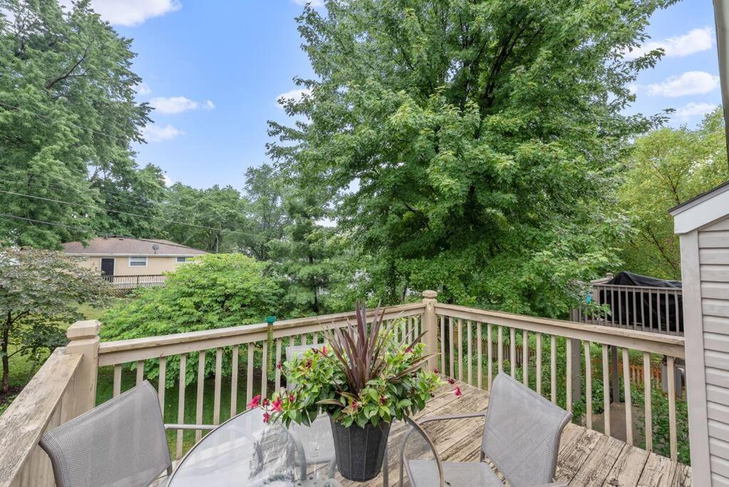 Beautiful Townhome, 11 Minutes To Downtown, Kcmo. Kansas City Exteriör bild